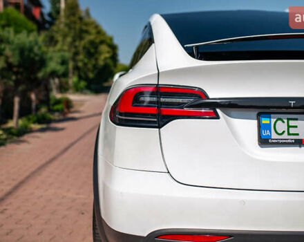 Белый Тесла Модель Х, объемом двигателя 0 л и пробегом 46 тыс. км за 39500 $, фото 24 на Automoto.ua