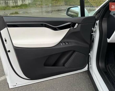 Белый Тесла Модель Х, объемом двигателя 0 л и пробегом 20 тыс. км за 37500 $, фото 18 на Automoto.ua