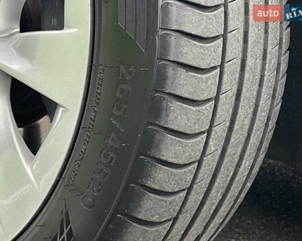 Тесла Модель Х 2019 у Києві на Automoto.ua Білий Тесла Модель Х, об'ємом двигуна 0 л та пробігом 123 тис. км за 33900 $, фото 16 на Automoto.ua