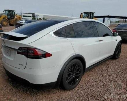 Тесла Модель Х 2019 у Києві на Automoto.ua Білий Тесла Модель Х, об'ємом двигуна 0 л та пробігом 148 тис. км за 21500 $, фото 5 на Automoto.ua