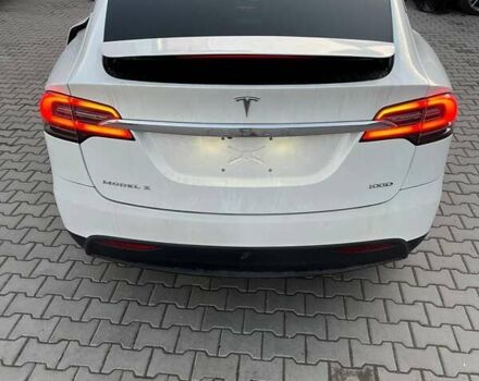 Тесла Модель Х 2019 в Черновцах на Automoto.ua Белый Тесла Модель Х, объемом двигателя 0 л и пробегом 150 тыс. км за 24999 $, фото 3 на Automoto.ua