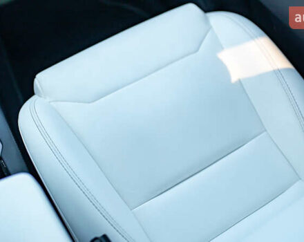 Белый Тесла Модель Х, объемом двигателя 0 л и пробегом 46 тыс. км за 39500 $, фото 43 на Automoto.ua