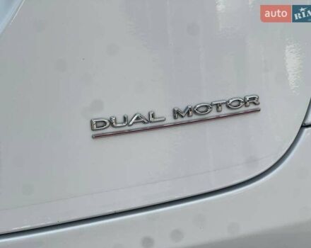 Білий Тесла Модель Х, об'ємом двигуна 0 л та пробігом 78 тис. км за 32900 $, фото 13 на Automoto.ua