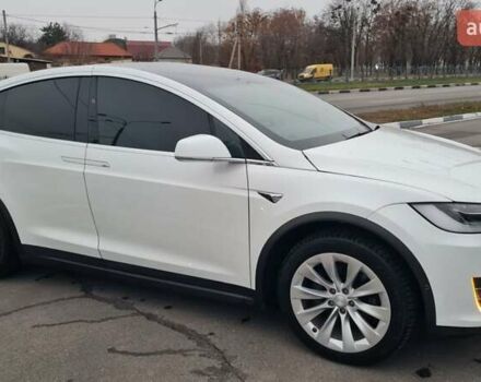 Білий Тесла Модель Х, об'ємом двигуна 0 л та пробігом 89 тис. км за 39000 $, фото 11 на Automoto.ua