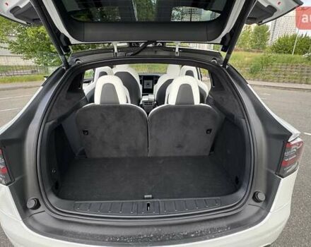 Белый Тесла Модель Х, объемом двигателя 0 л и пробегом 20 тыс. км за 37500 $, фото 26 на Automoto.ua