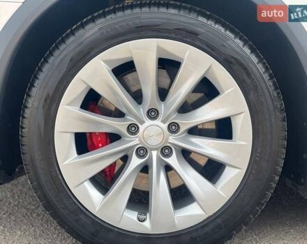 Білий Тесла Модель Х, об'ємом двигуна 0 л та пробігом 78 тис. км за 32900 $, фото 15 на Automoto.ua