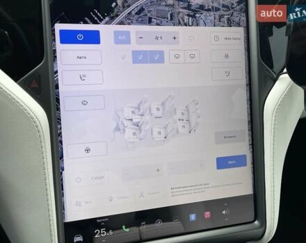 Тесла Модель Х 2019 у Києві на Automoto.ua Білий Тесла Модель Х, об'ємом двигуна 0 л та пробігом 123 тис. км за 33900 $, фото 49 на Automoto.ua