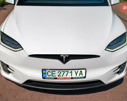 Белый Тесла Модель Х, объемом двигателя 0 л и пробегом 46 тыс. км за 39500 $, фото 18 на Automoto.ua