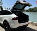 Белый Тесла Модель Х, объемом двигателя 0 л и пробегом 85 тыс. км за 25500 $, фото 7 на Automoto.ua
