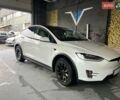 Белый Тесла Модель Х, объемом двигателя 0 л и пробегом 199 тыс. км за 28500 $, фото 1 на Automoto.ua