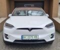 Белый Тесла Модель Х, объемом двигателя 0 л и пробегом 70 тыс. км за 33500 $, фото 1 на Automoto.ua
