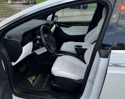 Белый Тесла Модель Х, объемом двигателя 0 л и пробегом 20 тыс. км за 37500 $, фото 19 на Automoto.ua