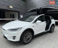 Белый Тесла Модель Х, объемом двигателя 0 л и пробегом 60 тыс. км за 39500 $, фото 1 на Automoto.ua