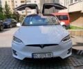 Белый Тесла Модель Х, объемом двигателя 0 л и пробегом 70 тыс. км за 33500 $, фото 2 на Automoto.ua