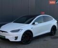 Белый Тесла Модель Х, объемом двигателя 1 л и пробегом 90 тыс. км за 35900 $, фото 4 на Automoto.ua