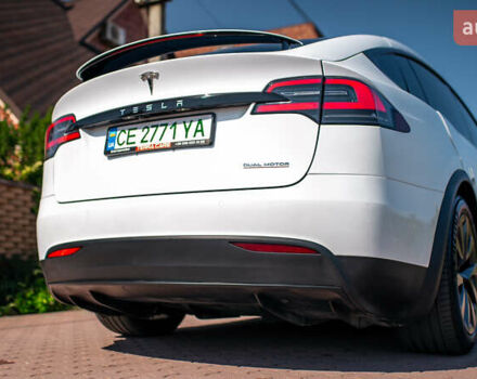 Белый Тесла Модель Х, объемом двигателя 0 л и пробегом 46 тыс. км за 39500 $, фото 25 на Automoto.ua