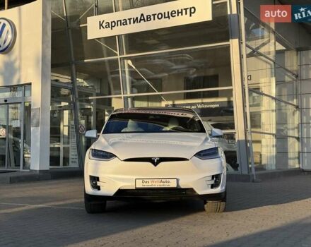 Тесла Модель Х 2020 у Чернівцях на Automoto.ua Білий Тесла Модель Х, об'ємом двигуна 0 л та пробігом 28 тис. км за 34900 $, фото 4 на Automoto.ua