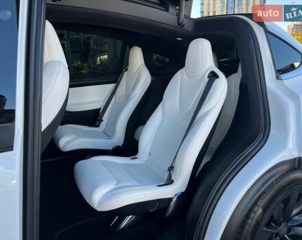 Белый Тесла Модель Х, объемом двигателя 0 л и пробегом 113 тыс. км за 33900 $, фото 22 на Automoto.ua