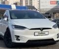Белый Тесла Модель Х, объемом двигателя 0 л и пробегом 113 тыс. км за 33900 $, фото 3 на Automoto.ua