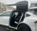 Белый Тесла Модель Х, объемом двигателя 0 л и пробегом 174 тыс. км за 29900 $, фото 2 на Automoto.ua
