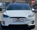 Белый Тесла Модель Х, объемом двигателя 0 л и пробегом 113 тыс. км за 33999 $, фото 4 на Automoto.ua