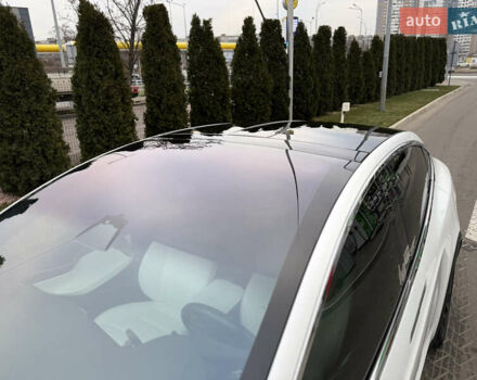 Белый Тесла Модель Х, объемом двигателя 0 л и пробегом 74 тыс. км за 33500 $, фото 7 на Automoto.ua