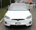 Белый Тесла Модель Х, объемом двигателя 0 л и пробегом 74 тыс. км за 33500 $, фото 8 на Automoto.ua