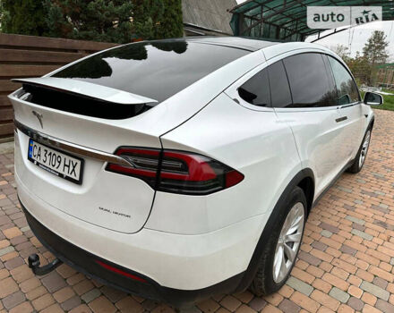 Білий Тесла Модель Х, об'ємом двигуна 0 л та пробігом 45 тис. км за 83000 $, фото 4 на Automoto.ua