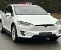 Белый Тесла Модель Х, объемом двигателя 0 л и пробегом 68 тыс. км за 30000 $, фото 1 на Automoto.ua
