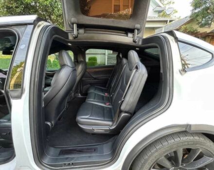 Білий Тесла Модель Х, об'ємом двигуна 0 л та пробігом 30 тис. км за 25500 $, фото 8 на Automoto.ua