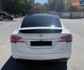 Белый Тесла Модель Х, объемом двигателя 0 л и пробегом 82 тыс. км за 42000 $, фото 4 на Automoto.ua