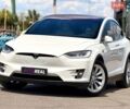 Белый Тесла Модель Х, объемом двигателя 0 л и пробегом 103 тыс. км за 32500 $, фото 1 на Automoto.ua