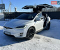 Белый Тесла Модель Х, объемом двигателя 0 л и пробегом 94 тыс. км за 32500 $, фото 1 на Automoto.ua