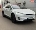 Белый Тесла Модель Х, объемом двигателя 0 л и пробегом 42 тыс. км за 34999 $, фото 1 на Automoto.ua
