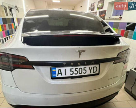 Білий Тесла Модель Х, об'ємом двигуна 0 л та пробігом 149 тис. км за 33000 $, фото 8 на Automoto.ua