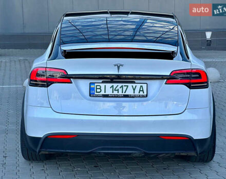 Белый Тесла Модель Х, объемом двигателя 0 л и пробегом 51 тыс. км за 39900 $, фото 13 на Automoto.ua