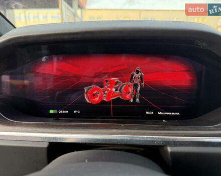 Белый Тесла Модель Х, объемом двигателя 0 л и пробегом 29 тыс. км за 42500 $, фото 15 на Automoto.ua