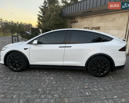 Білий Тесла Модель Х, об'ємом двигуна 0 л та пробігом 29 тис. км за 42500 $, фото 5 на Automoto.ua