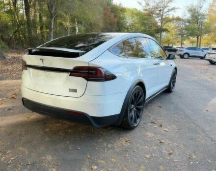 Белый Тесла Модель Х, объемом двигателя 0 л и пробегом 14 тыс. км за 19500 $, фото 4 на Automoto.ua