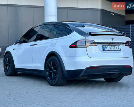 Белый Тесла Модель Х, объемом двигателя 0 л и пробегом 51 тыс. км за 39900 $, фото 11 на Automoto.ua