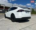 Белый Тесла Модель Х, объемом двигателя 0 л и пробегом 33 тыс. км за 55900 $, фото 2 на Automoto.ua