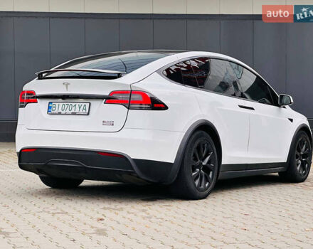 Белый Тесла Модель Х, объемом двигателя 0 л и пробегом 34 тыс. км за 65000 $, фото 13 на Automoto.ua
