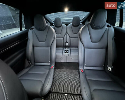 Белый Тесла Модель Х, объемом двигателя 0 л и пробегом 42 тыс. км за 42900 $, фото 28 на Automoto.ua