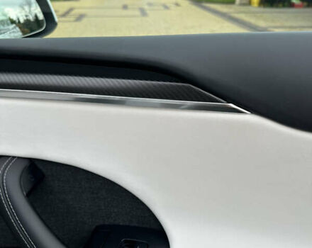 Белый Тесла Модель Х, объемом двигателя 0 л и пробегом 30 тыс. км за 63000 $, фото 7 на Automoto.ua