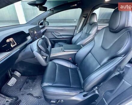 Білий Тесла Модель Х, об'ємом двигуна 0 л та пробігом 51 тис. км за 39500 $, фото 18 на Automoto.ua