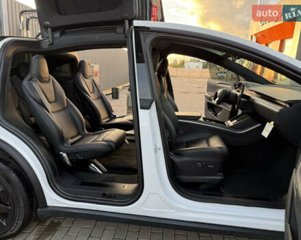 Білий Тесла Модель Х, об'ємом двигуна 0 л та пробігом 29 тис. км за 42500 $, фото 29 на Automoto.ua