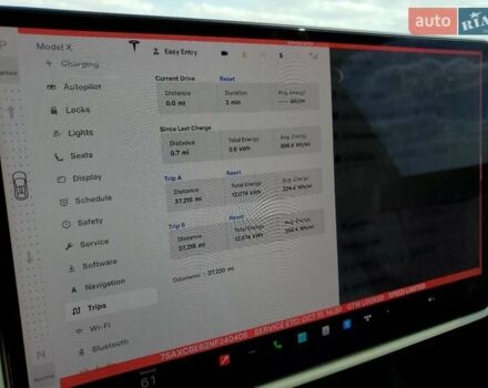 Белый Тесла Модель Х, объемом двигателя 0 л и пробегом 57 тыс. км за 18000 $, фото 8 на Automoto.ua
