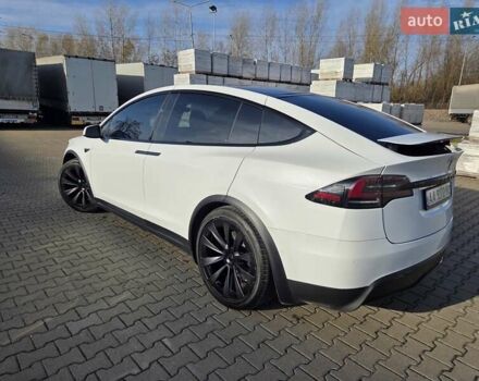 Білий Тесла Модель Х, об'ємом двигуна 0 л та пробігом 116 тис. км за 39900 $, фото 6 на Automoto.ua