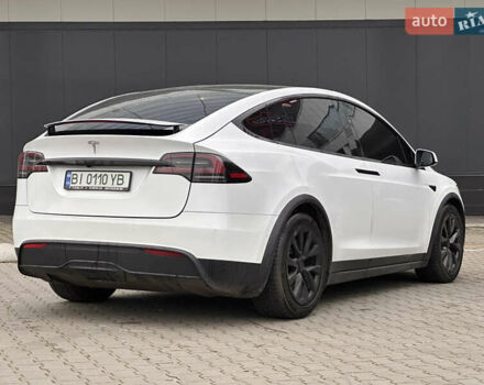 Белый Тесла Модель Х, объемом двигателя 0 л и пробегом 42 тыс. км за 42900 $, фото 13 на Automoto.ua