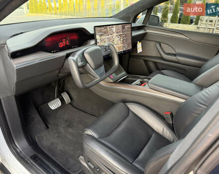 Белый Тесла Модель Х, объемом двигателя 0 л и пробегом 29 тыс. км за 42500 $, фото 21 на Automoto.ua